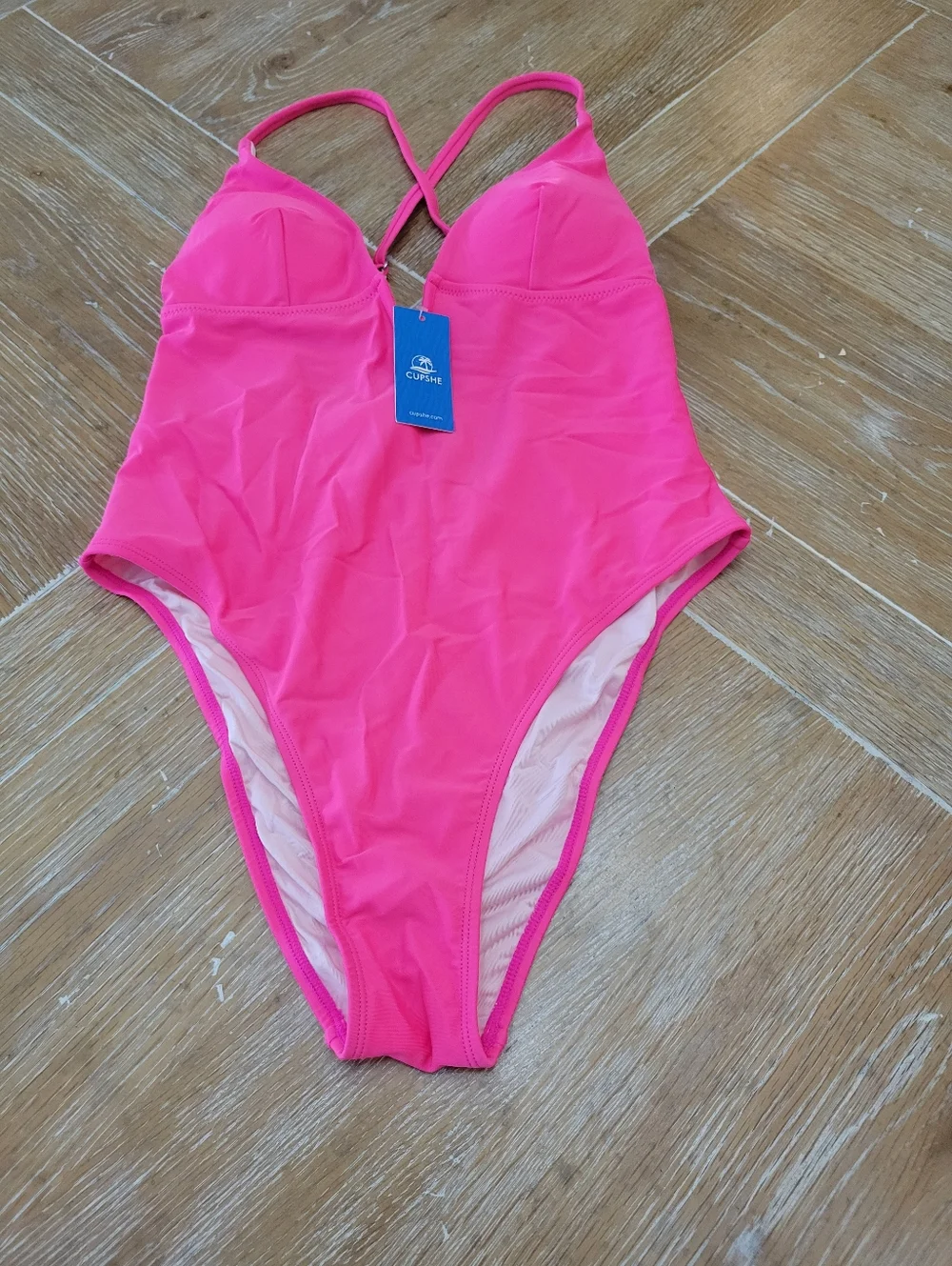 Cupshe Women's V Neckline Swimsuit In Pink Size Medium NWT